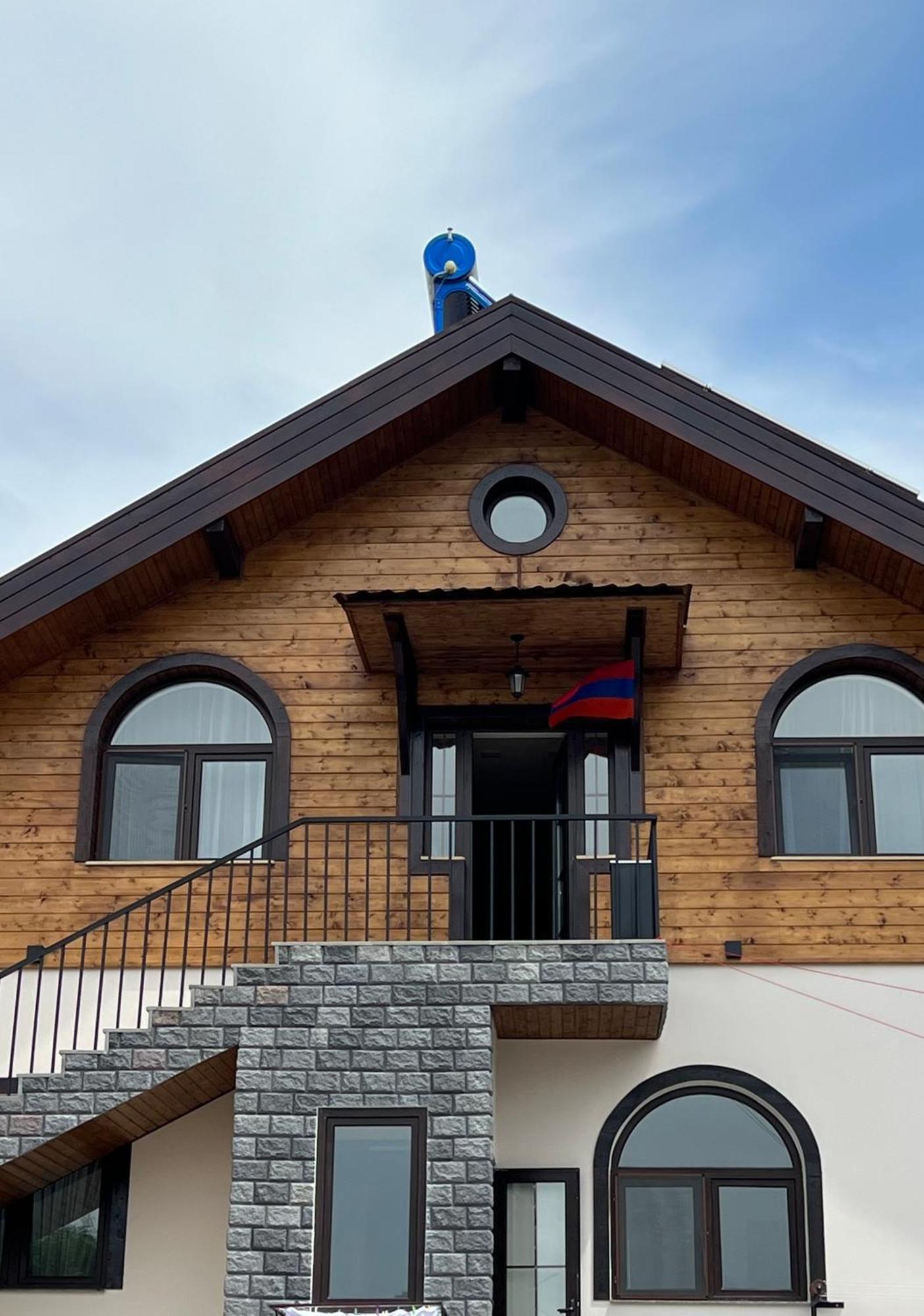 Noy Guest House B&B Ванадзор Экстерьер фото
