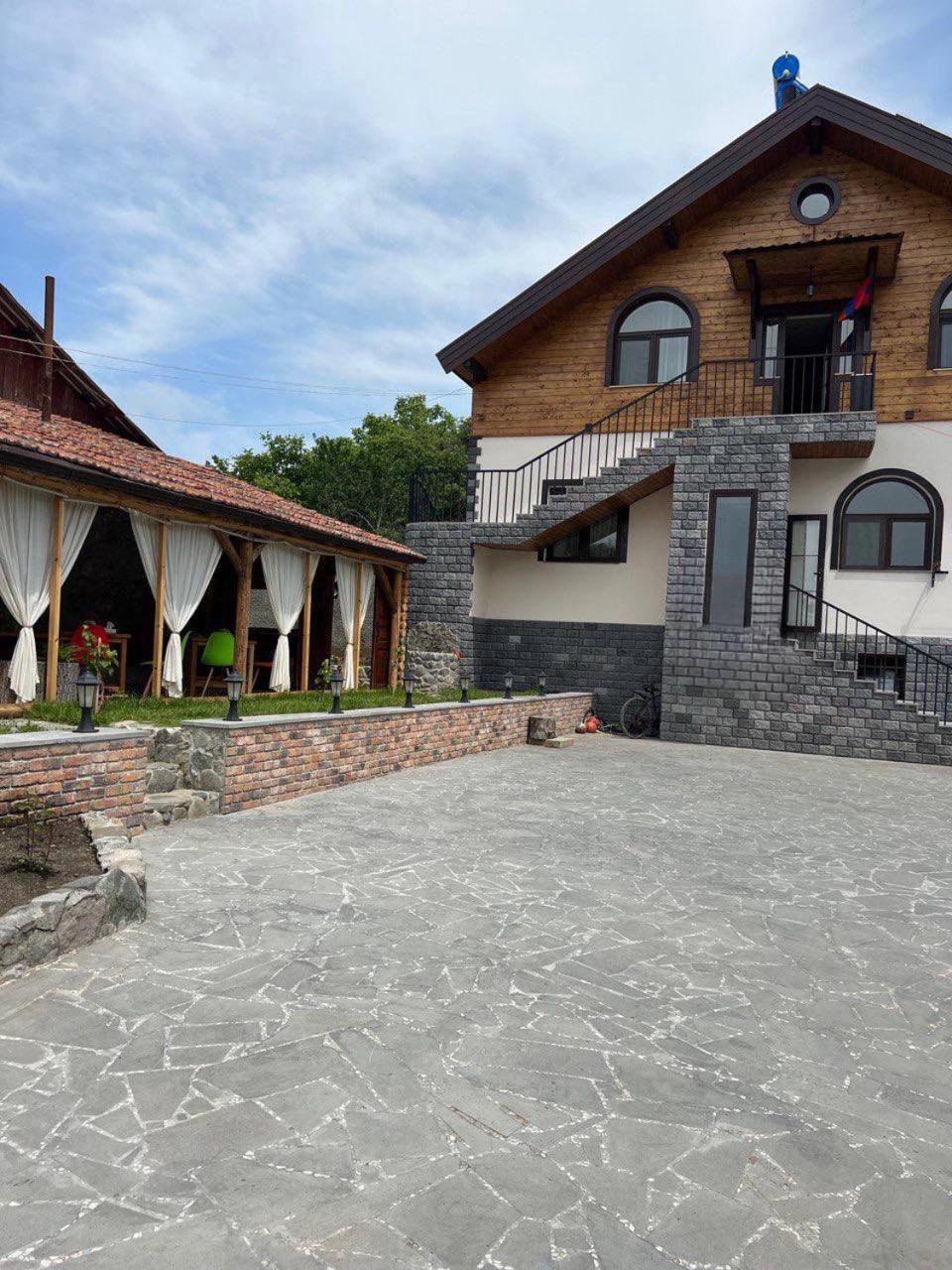 Noy Guest House B&B Ванадзор Экстерьер фото